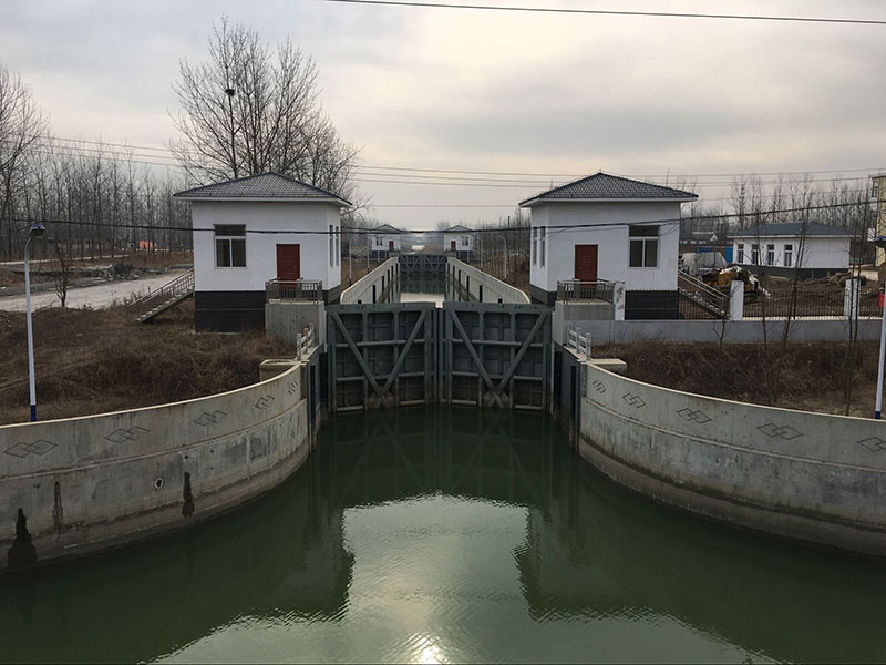 響水人字門船閘.jpg